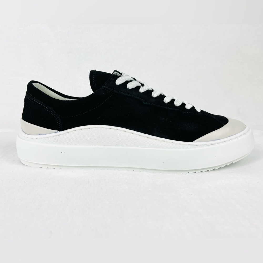 The Rad Black Kids Suede Lobela Skate Shoes Men's US 9.5, Black MSRP$175